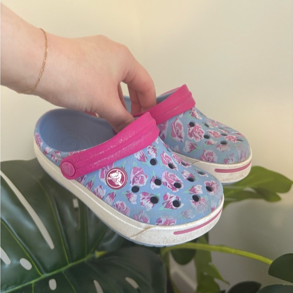 CROCS Other - Crocs Classic Kids Floral Pink and Blue Clogs Girl's Toddler Size 8-9